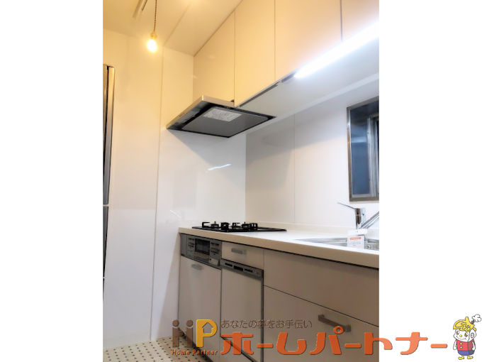 LIXILシステムキッチンシエラI型W2100サイズ 東大阪市若栄北町Ｉ様邸施工例